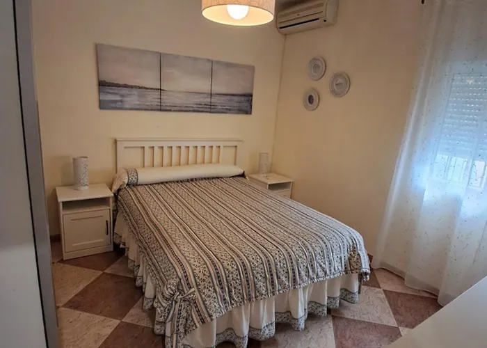 Casa La Vina- Alquiler Familias Y Parejas بيت للعطل